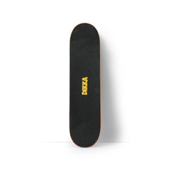 DIKKA Skateboard - Rolle durch den Kiez